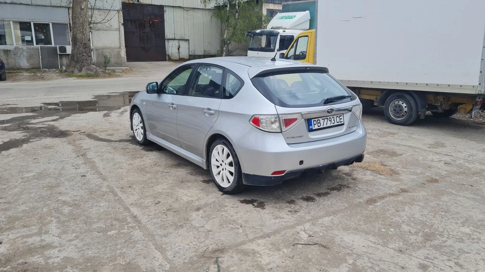 Subaru Impreza WRX пакет, снимка 4 - Автомобили и джипове - 54170353