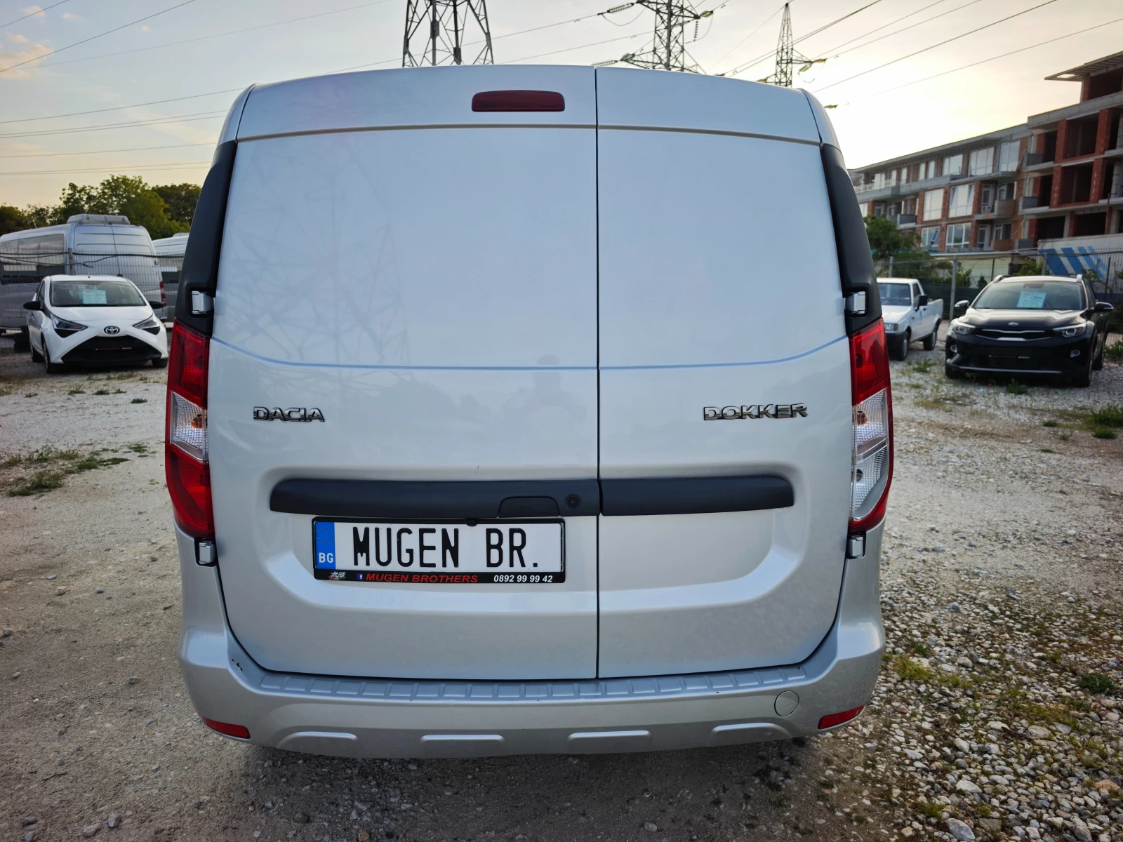 Dacia Dokker 1.5DCi EURO 6, снимка 5 - Автомобили и джипове - 54420721