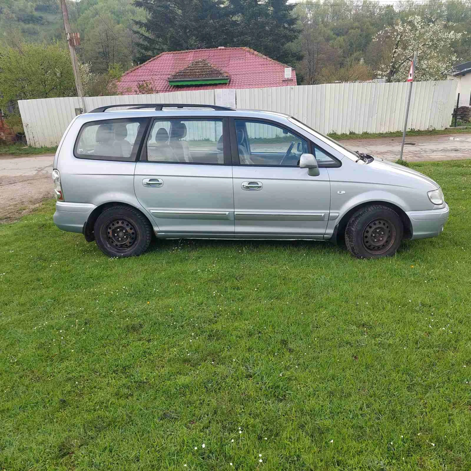 Hyundai Trajet 2.0 i 16V (136 Hp), снимка 4 - Автомобили и джипове - 54510760