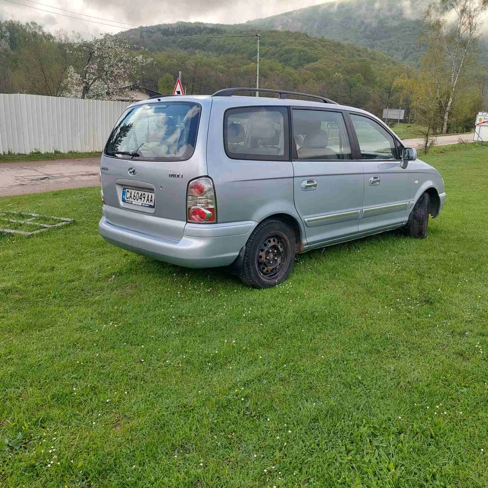 Hyundai Trajet 2.0 i 16V (136 Hp), снимка 5 - Автомобили и джипове - 54510760