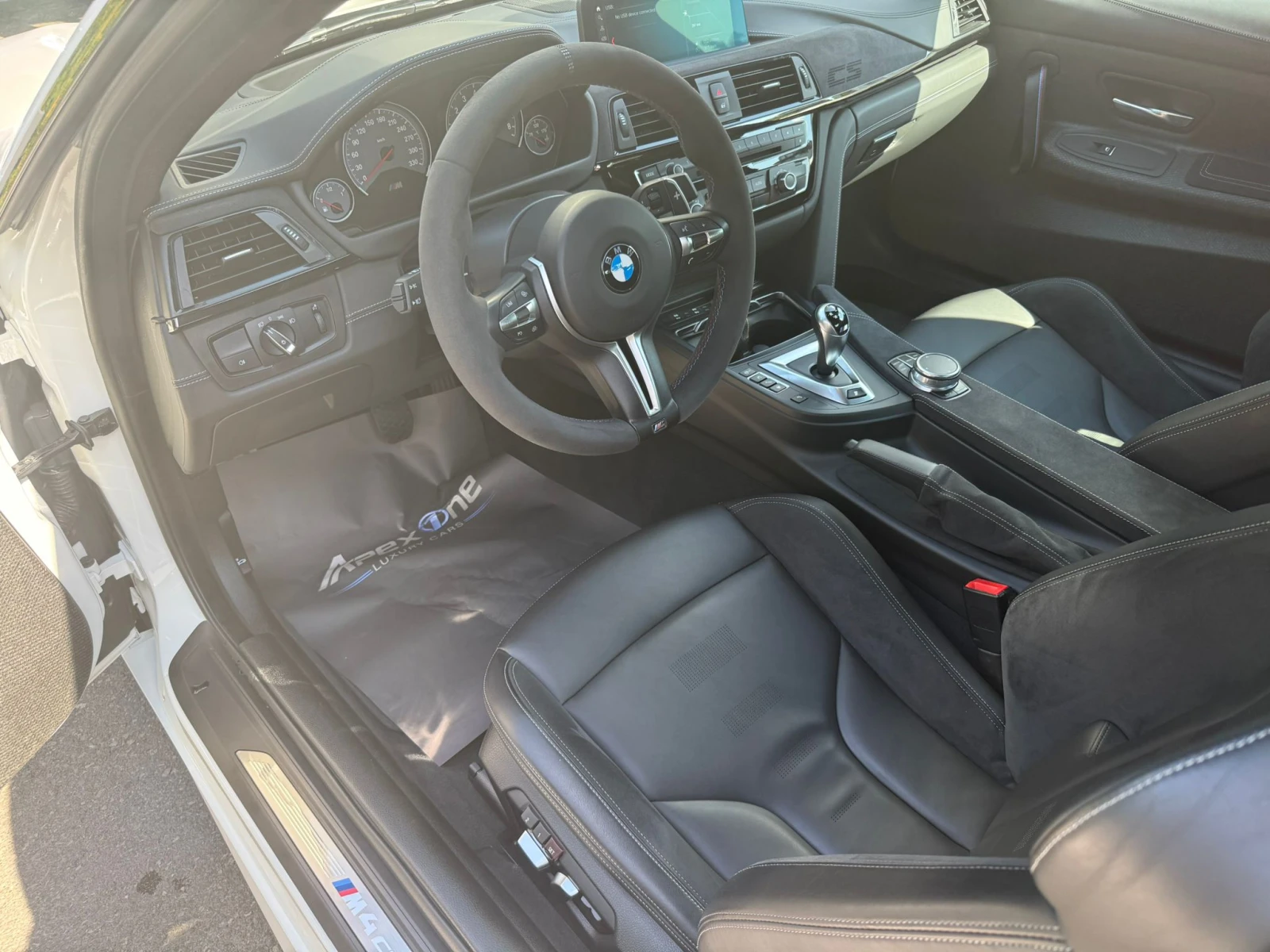 BMW M4 CS/CARBON CERAMIC/LCI, снимка 9 - Автомобили и джипове - 54740708
