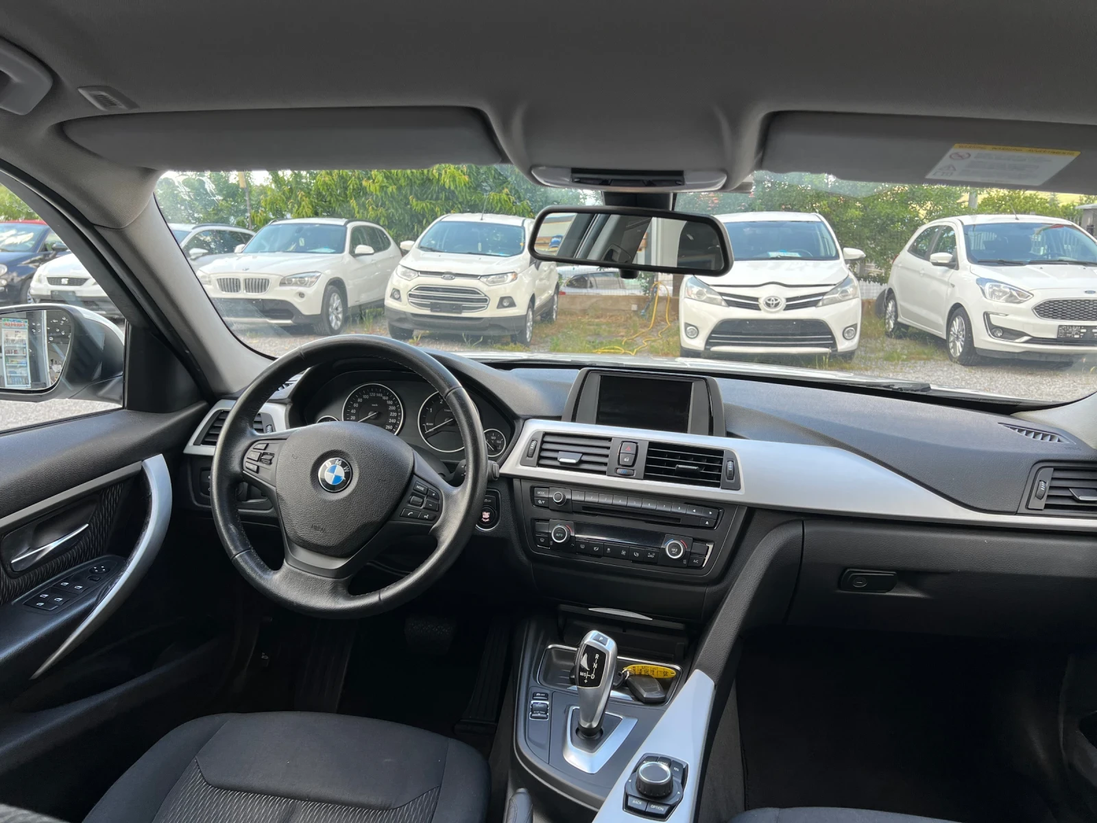 BMW 320 D Bi-xenon Avtom, снимка 8 - Автомобили и джипове - 54753465