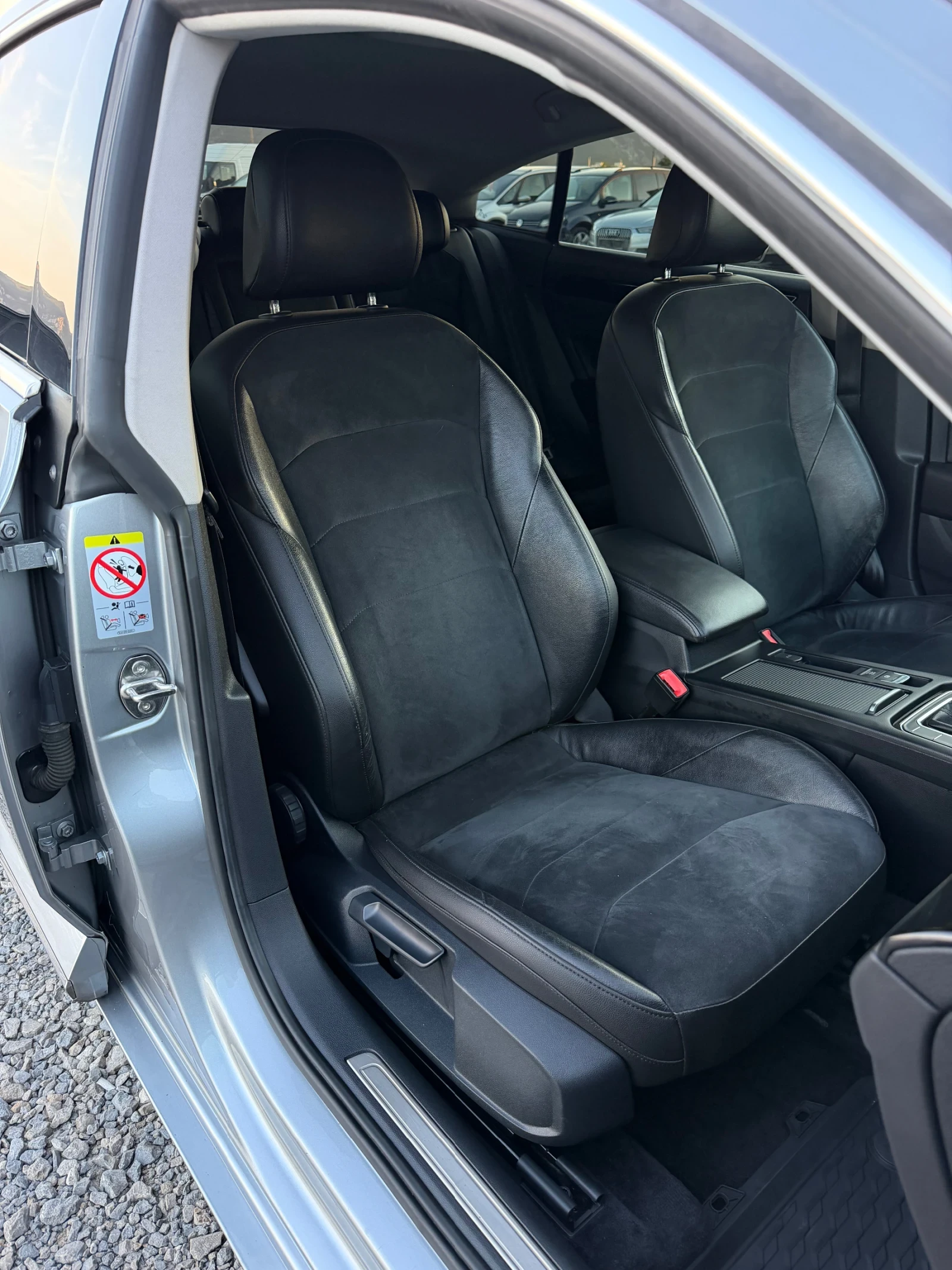 VW Arteon 2.0TDi 150к.с * DSG* * Digital* * Камера* , снимка 13 - Автомобили и джипове - 54853105