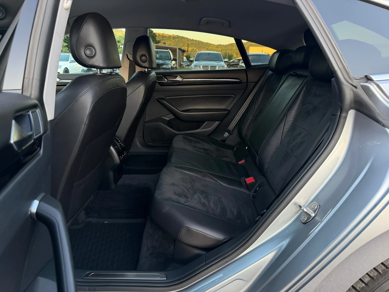 VW Arteon 2.0TDi 150к.с * DSG* * Digital* * Камера* , снимка 14 - Автомобили и джипове - 54853105