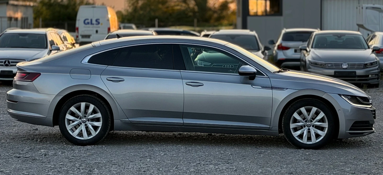 VW Arteon 2.0TDi 150к.с * DSG* * Digital* * Камера* , снимка 8 - Автомобили и джипове - 54853105