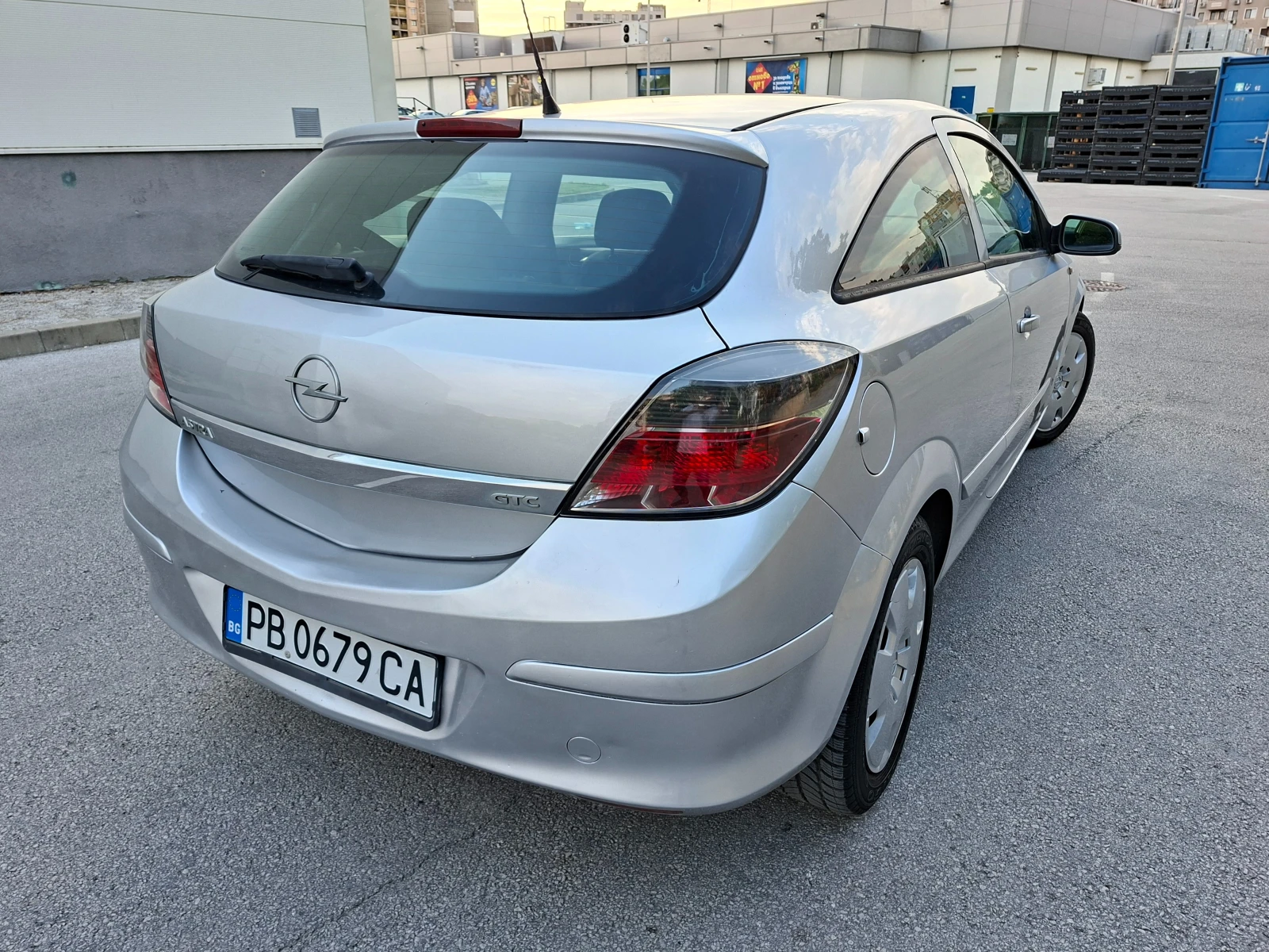 Opel Astra 1.6 Клима Топ , снимка 8 - Автомобили и джипове - 55206599