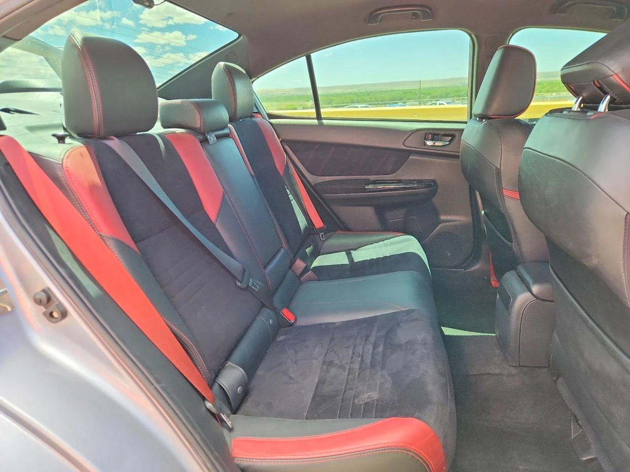 Subaru WRX STI  | Mobile.bg � ����������� 10