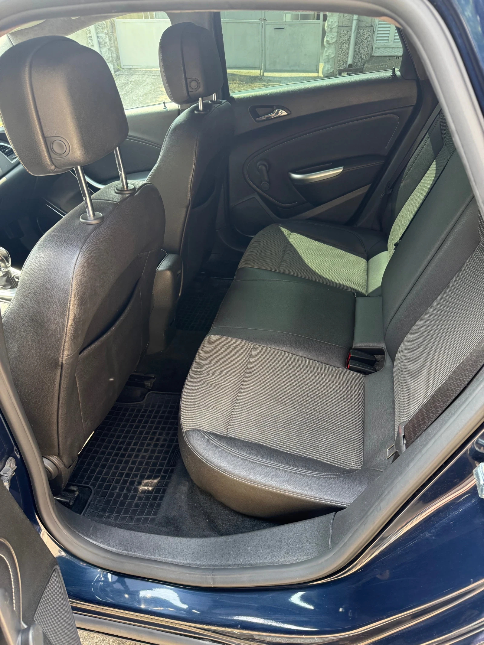 Opel Astra, снимка 8 - Автомобили и джипове - 55678519