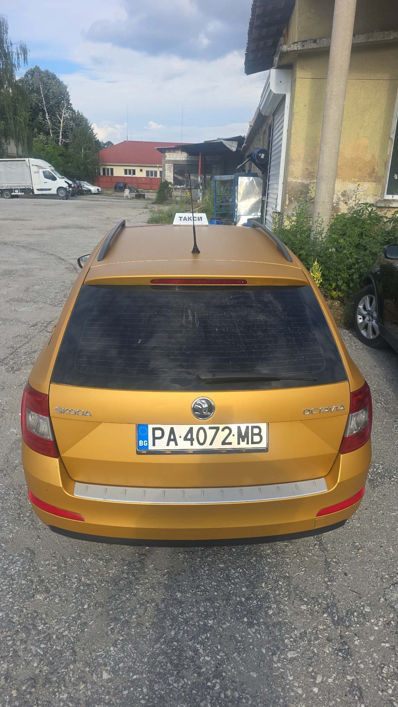Skoda Octavia 2.0 dizel, снимка 4 - Автомобили и джипове - 55848690