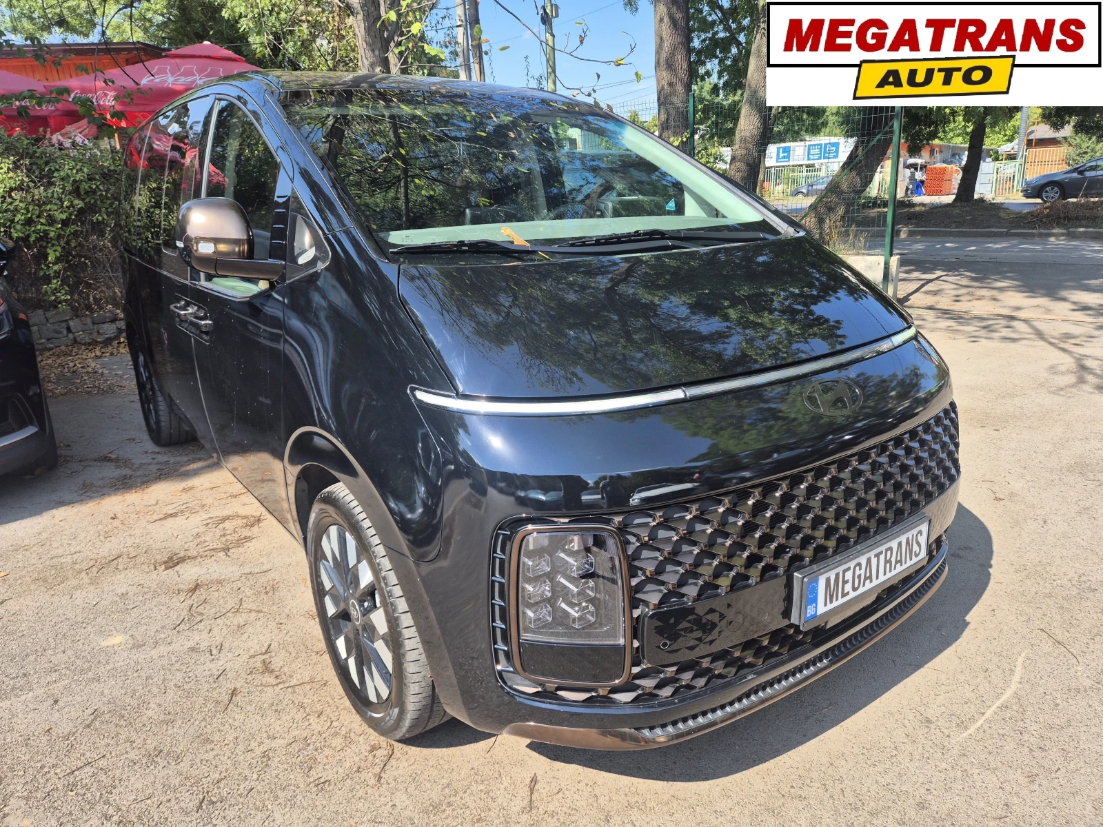 Hyundai Staria 3.5 V6 LPG 8+ 1 ДДС Наличен в БГ