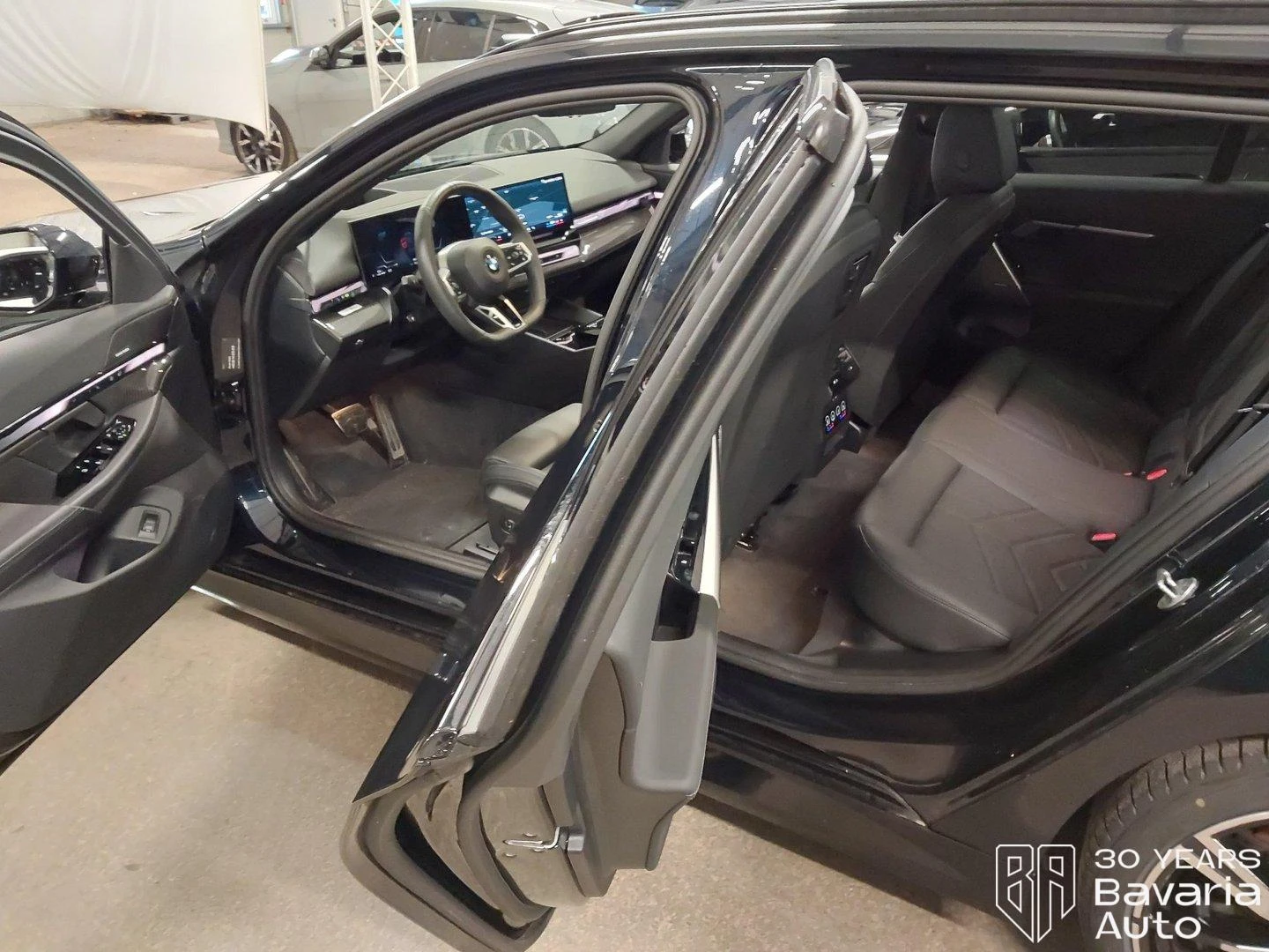 BMW 520 d Touring Steptronic, снимка 5 - Автомобили и джипове - 56540902