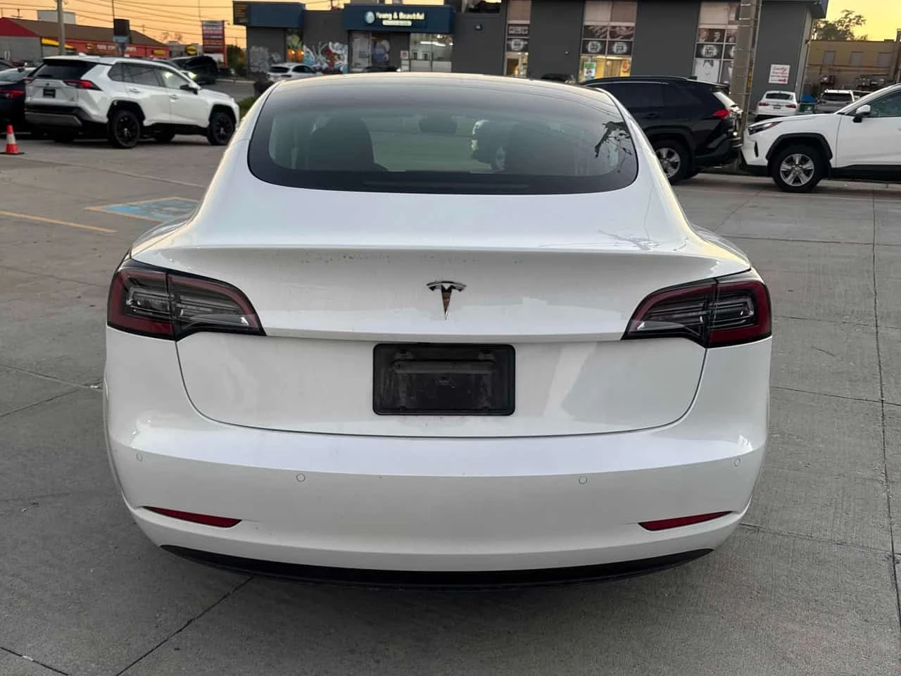 Tesla Model 3 Standard Range Plus RWD * CARFAX * ���������� | Mobile.bg � ����������� 4