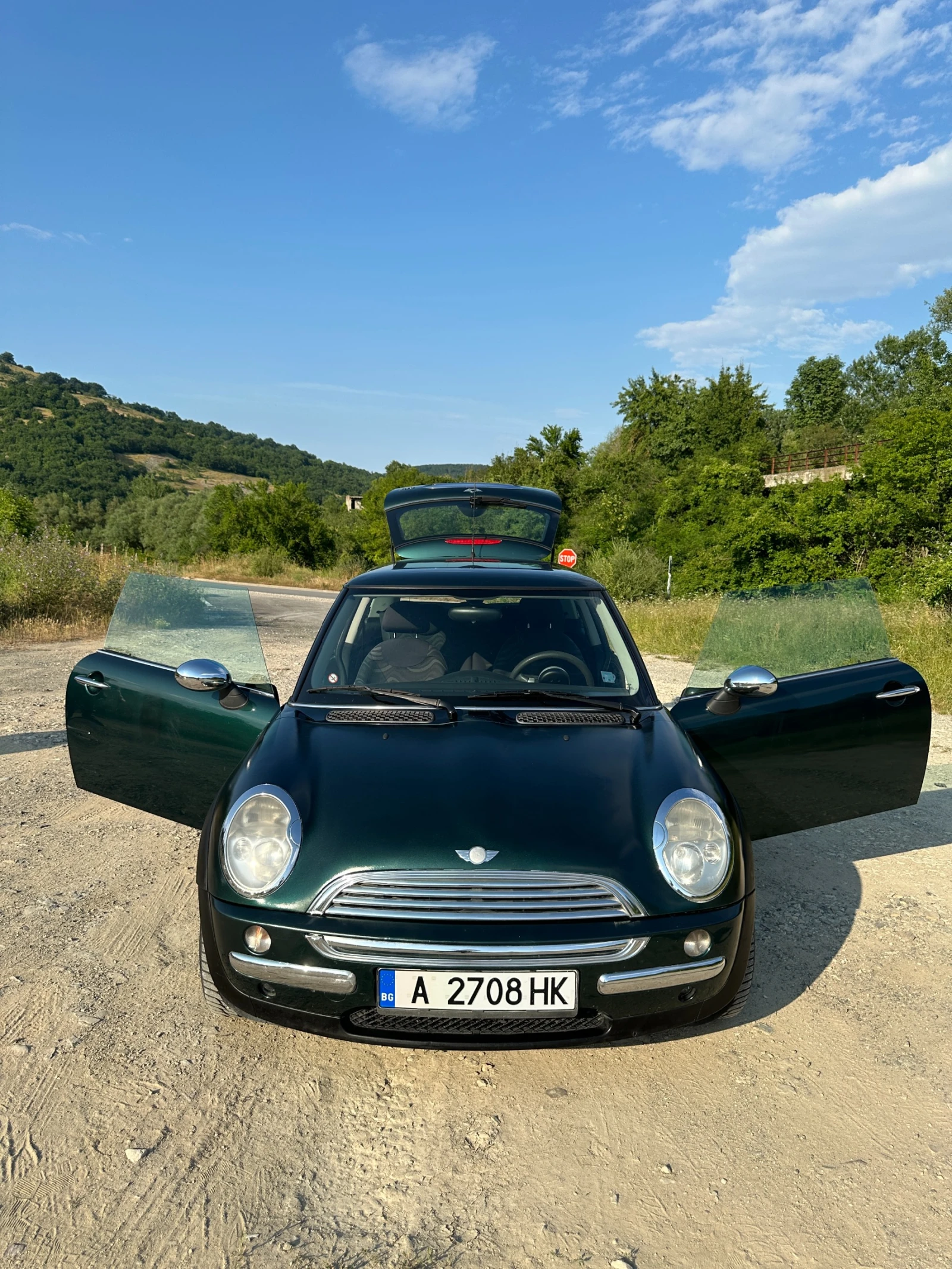 Mini Cooper 1.6i, снимка 2 - Автомобили и джипове - 56634635