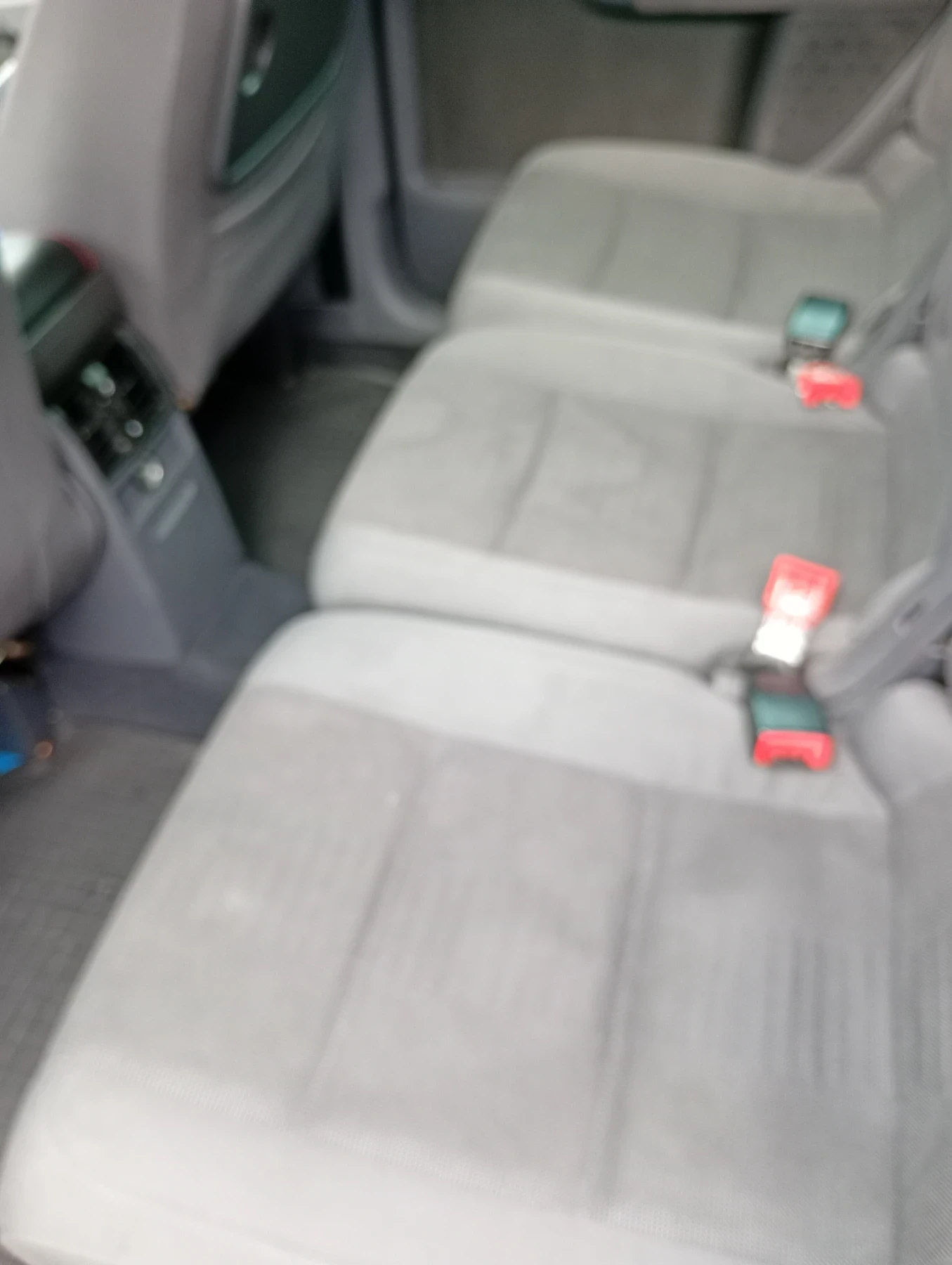 VW Touran 2.0 Ecofuel , снимка 6 - Автомобили и джипове - 56735566