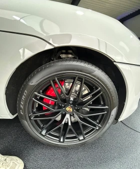 Porsche Macan GTS Sport Chrono, снимка 3