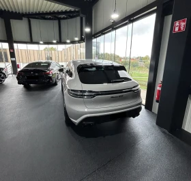 Porsche Macan GTS Sport Chrono, снимка 2