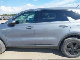 Kia Sorento LX 2.5L - 32999 лв. / 16872.12 € - 80952465 8