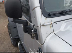 Jeep Wrangler 4.0L I-6 190HP 4X4 Drive - 9000 € / 17602.47 лв. - 97837013 6