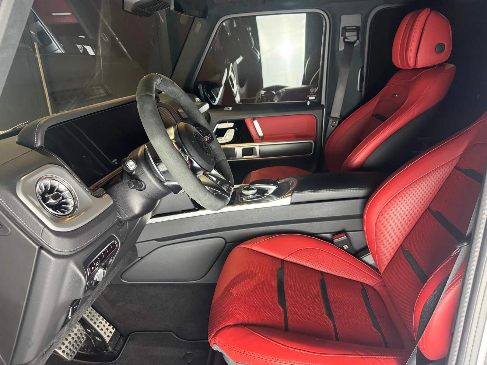 Mercedes-Benz G 63 AMG Edition 55 - изображение 3