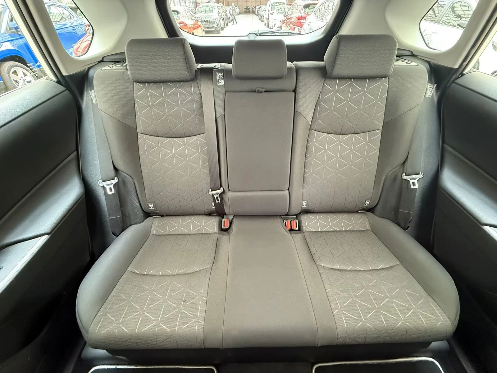 Toyota Rav4 2.5HEV/218HP/FWD/ACC/LED/CARPLAY/DAB/L.ASS/639f | Mobile.bg   14