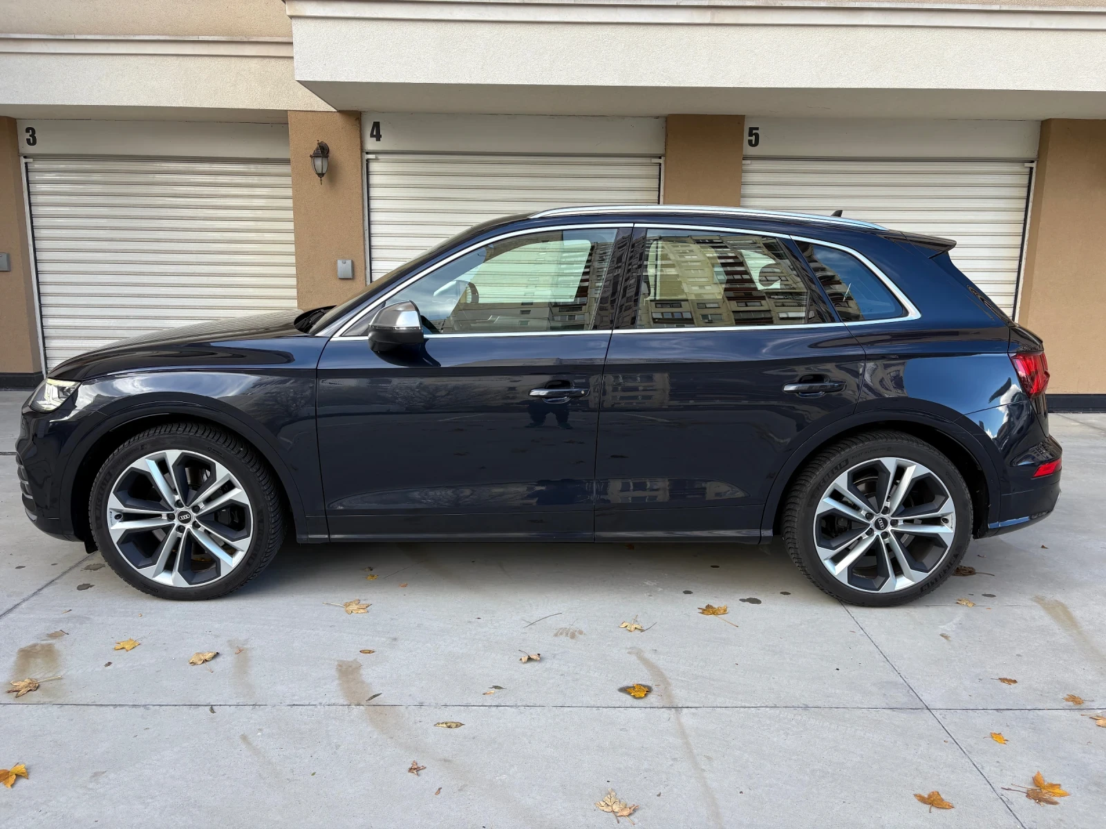 Audi SQ5 Matrix, Камера, HeadUp, Сервизна История, Обслужен - изображение 7