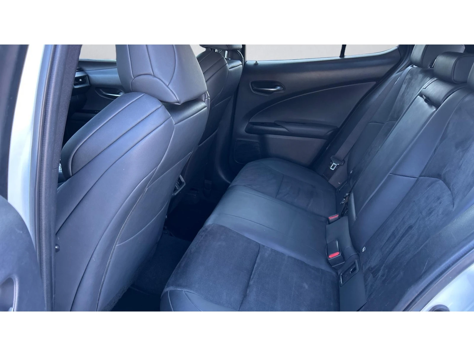 Lexus UX 250h ������� ������ �� 530   | Mobile.bg � ����������� 11