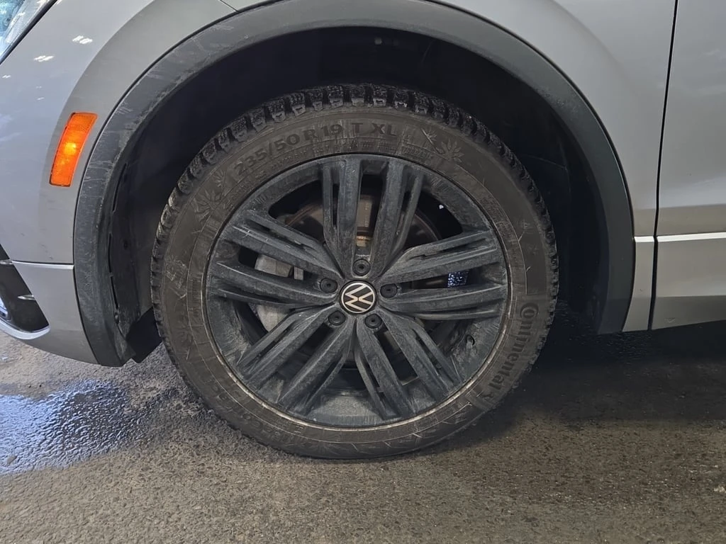 VW Tiguan R LINE BLACK EDITION * CARFAX *  | Mobile.bg � ����������� 6