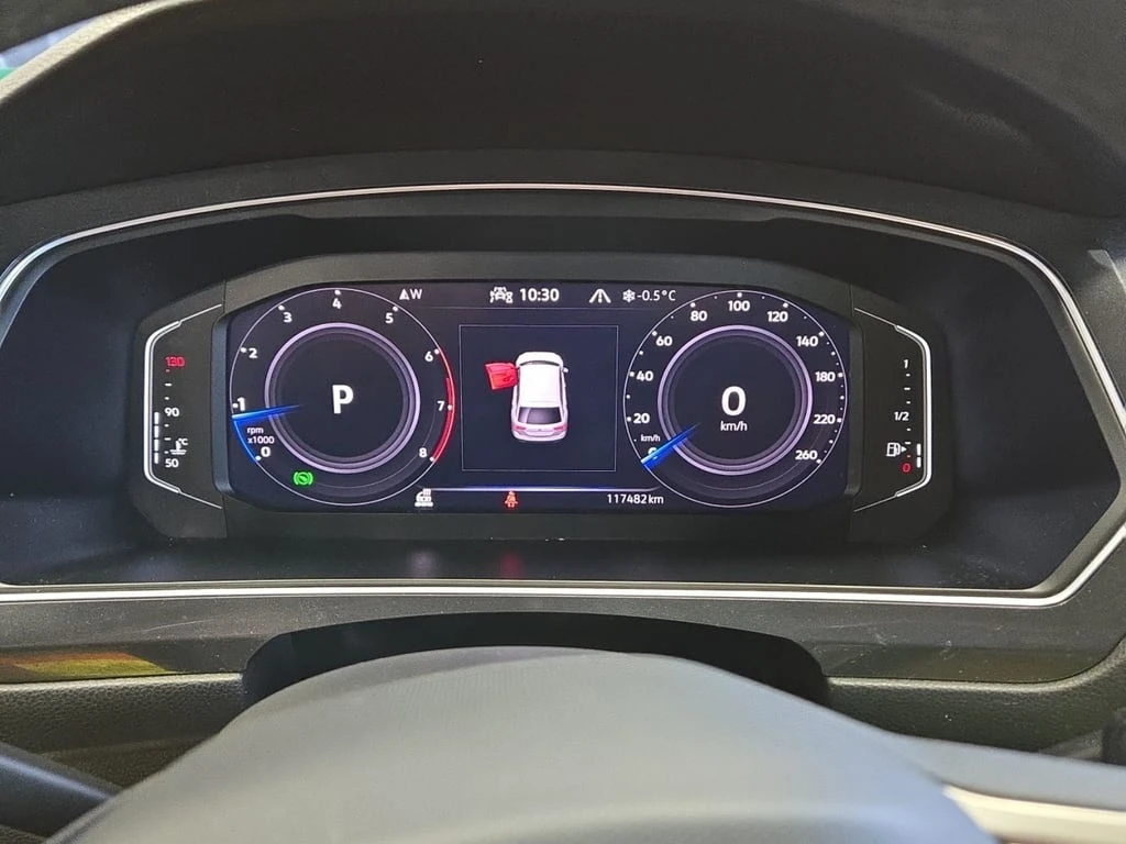 VW Tiguan R LINE BLACK EDITION * CARFAX *  | Mobile.bg � ����������� 9