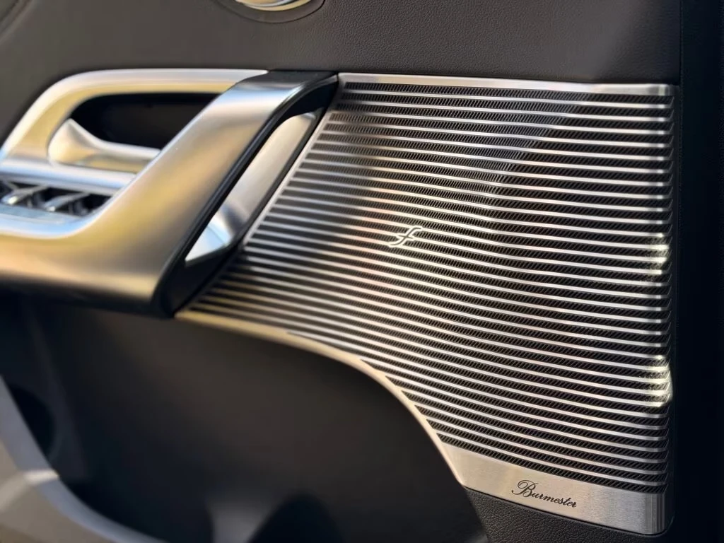 Mercedes-Benz GLC 400 EQ/AMG/4-MATIC/HYPERSCREEN/NIGHT/BURM/360/, снимка 5 - Автомобили и джипове - 54203369