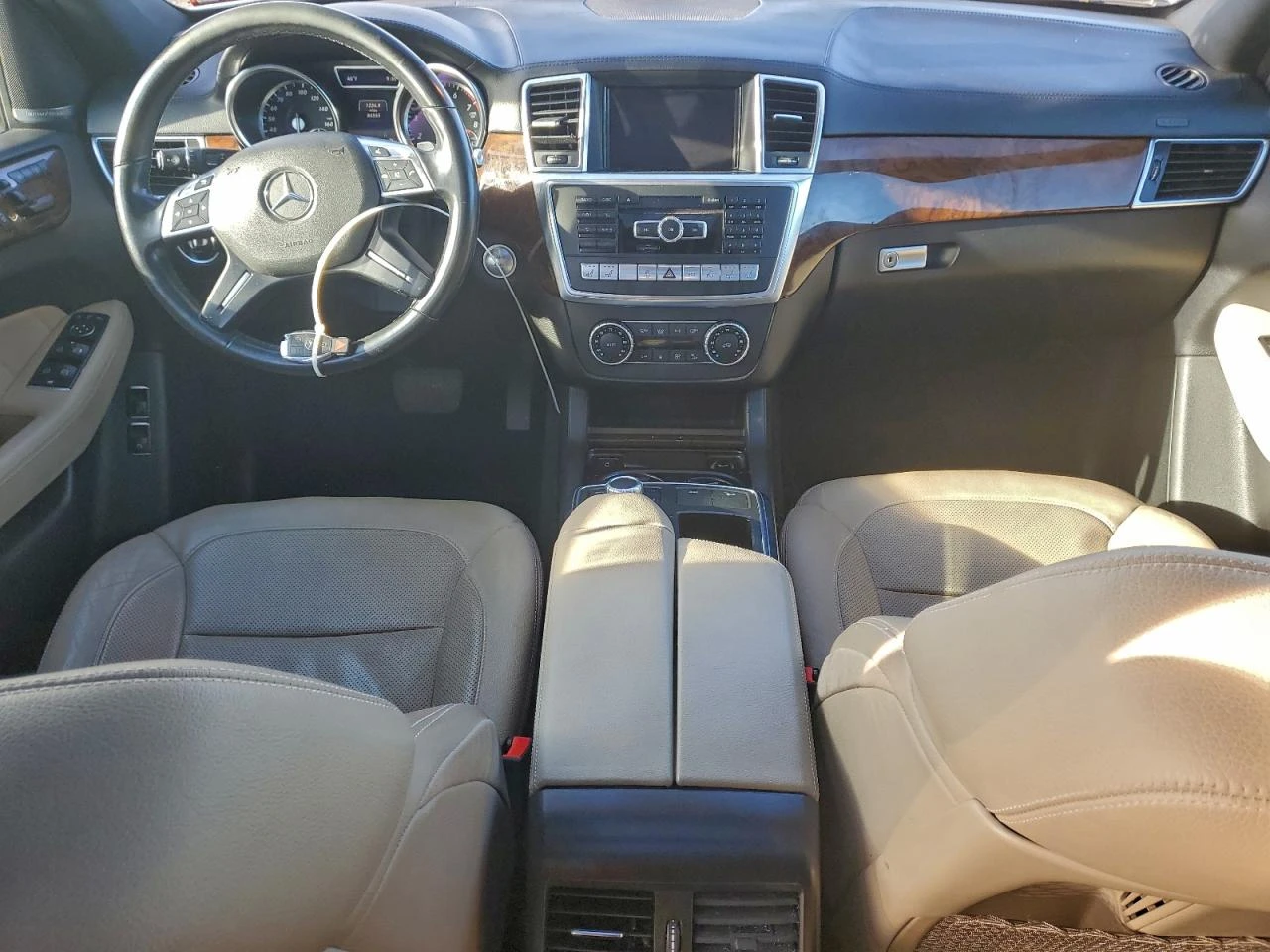 Mercedes-Benz GL 450 4MATIC, снимка 8 - Автомобили и джипове - 54341794