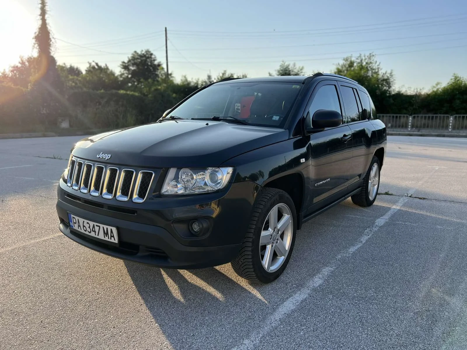 Jeep Compass LIMITED, 4x4, 2.4, GPL, Напълно Обслужен, снимка 3 - Автомобили и джипове - 55456187