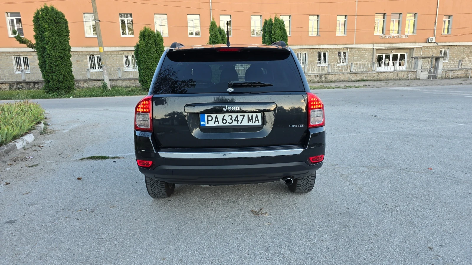 Jeep Compass, снимка 6 - Автомобили и джипове - 55104990