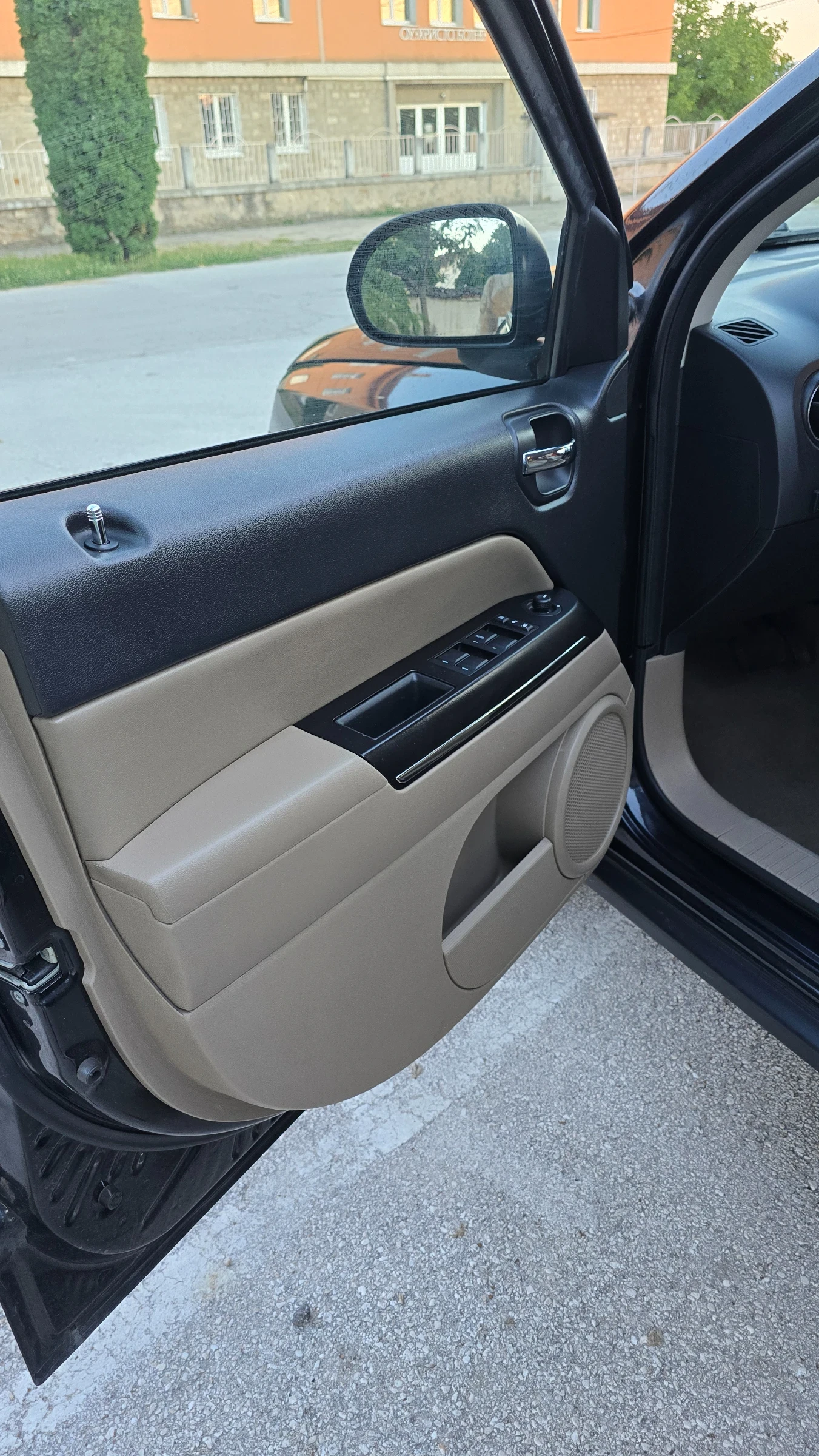 Jeep Compass, снимка 12 - Автомобили и джипове - 55104990