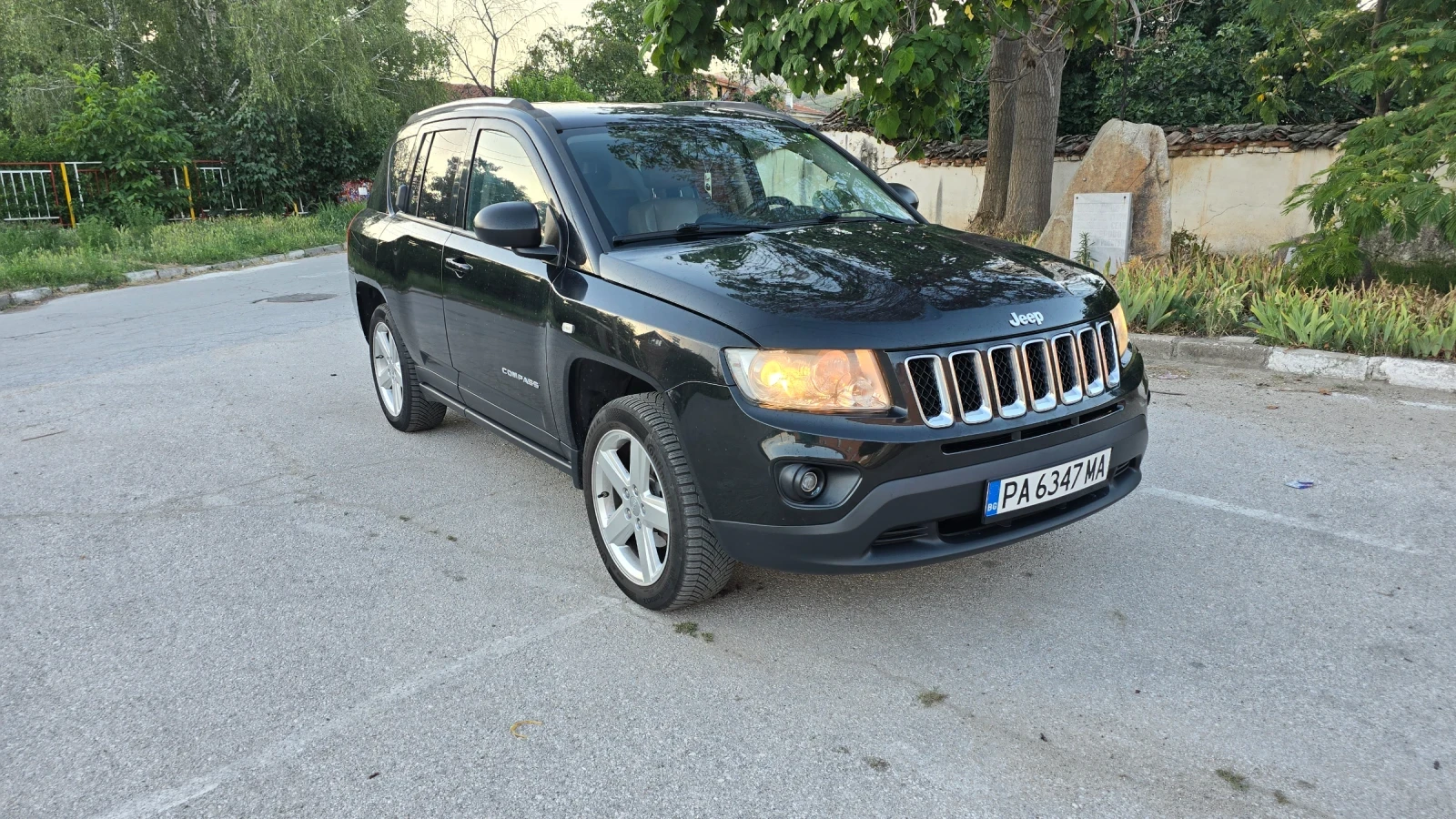 Jeep Compass, снимка 2 - Автомобили и джипове - 55104990