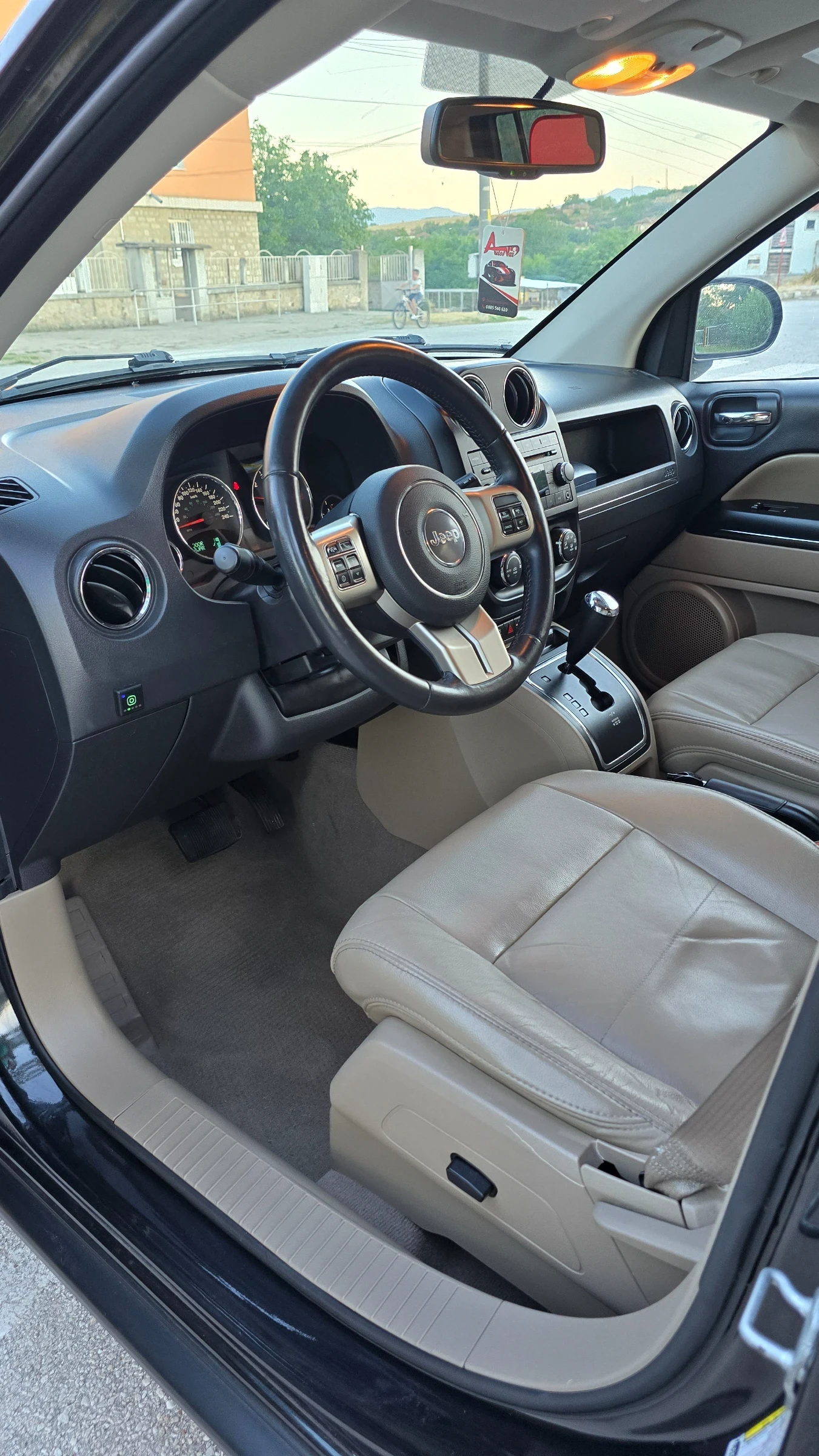 Jeep Compass, снимка 9 - Автомобили и джипове - 55104990