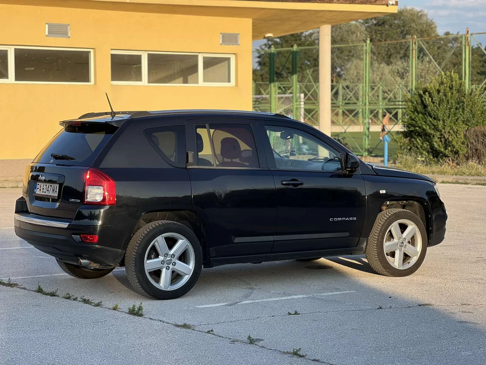 Jeep Compass LIMITED, 4x4, 2.4, GPL, Напълно Обслужен, снимка 8 - Автомобили и джипове - 55456187