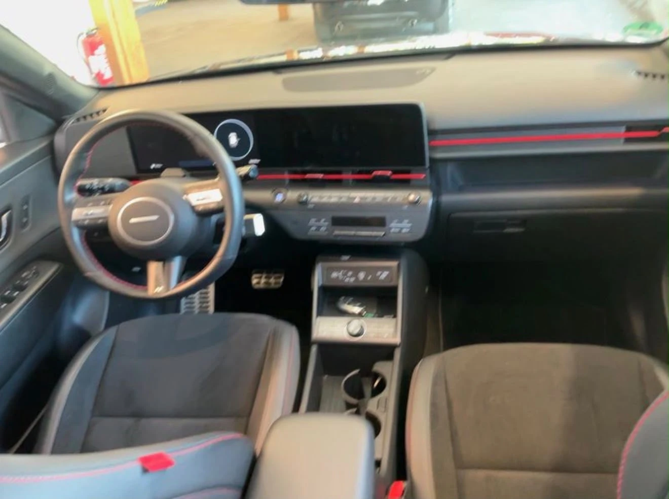 Hyundai Kona 2.0 бензин N LINE 4х4 Лизинг през Уникредит, снимка 8 - Автомобили и джипове - 55119286