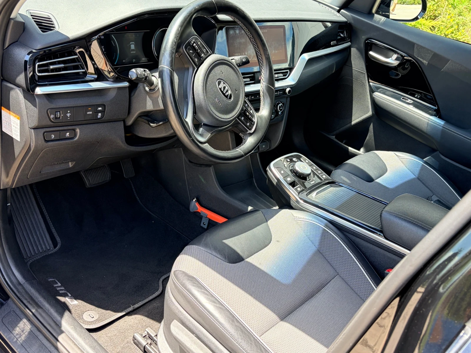 Kia Niro 64kw 204kc FACELIFT!!! TERMOPOMPA!!! PANORAMA!!! | Mobile.bg � ����������� 5