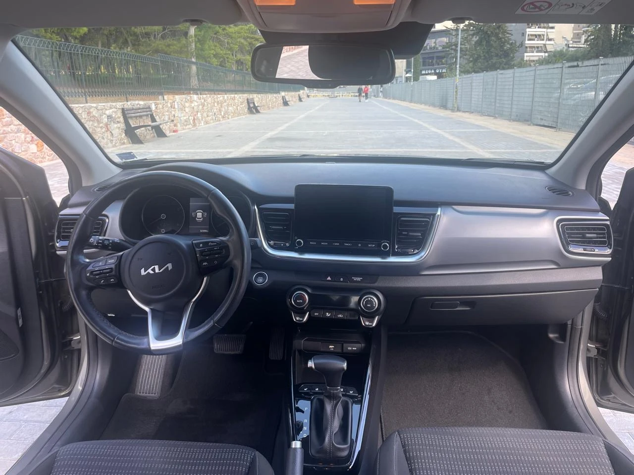 Kia Stonic 1, 0T 7AT EX, снимка 7 - Автомобили и джипове - 56142202