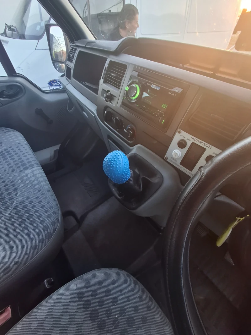 Ford Transit Пътна помощ 2.4, снимка 11 - Бусове и автобуси - 52827752