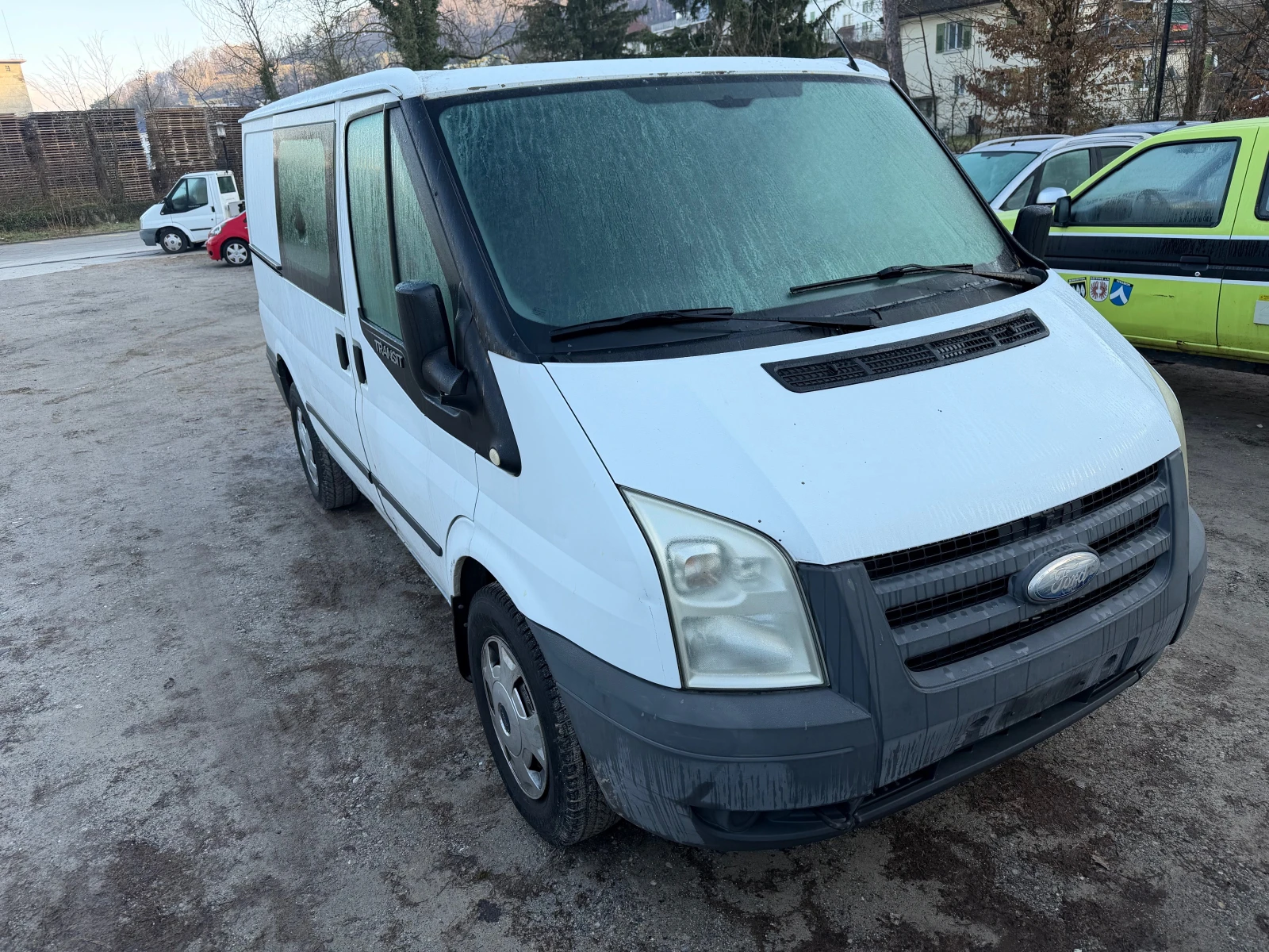 Ford Transit  330 S 2.3 16V, 145 HP | Mobile.bg � ����������� 1