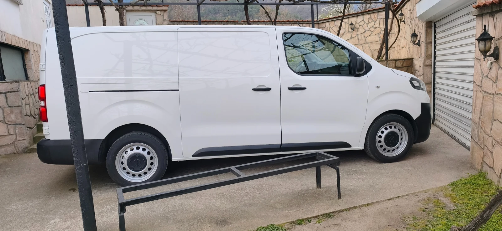 Opel Vivaro 2.0 KLIMA N1 MAXI  EURO 6 , снимка 6 - Бусове и автобуси - 53924683