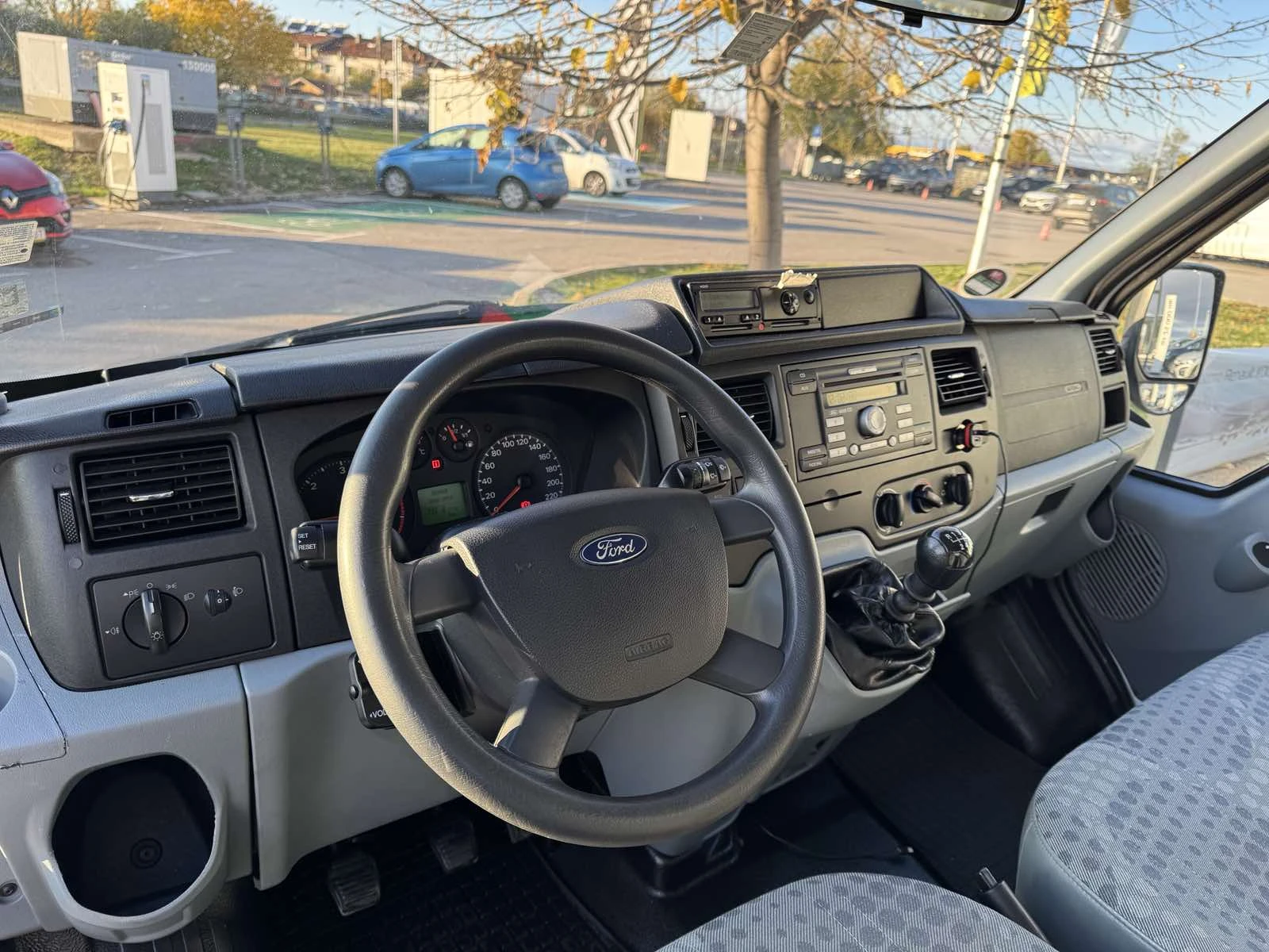 Ford Transit 2.2 TDCI, снимка 11 - Бусове и автобуси - 55135750