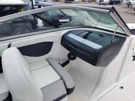 Моторна яхта Regal 21 OBX, снимка 12