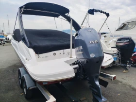 Моторна яхта Regal 21 OBX, снимка 3