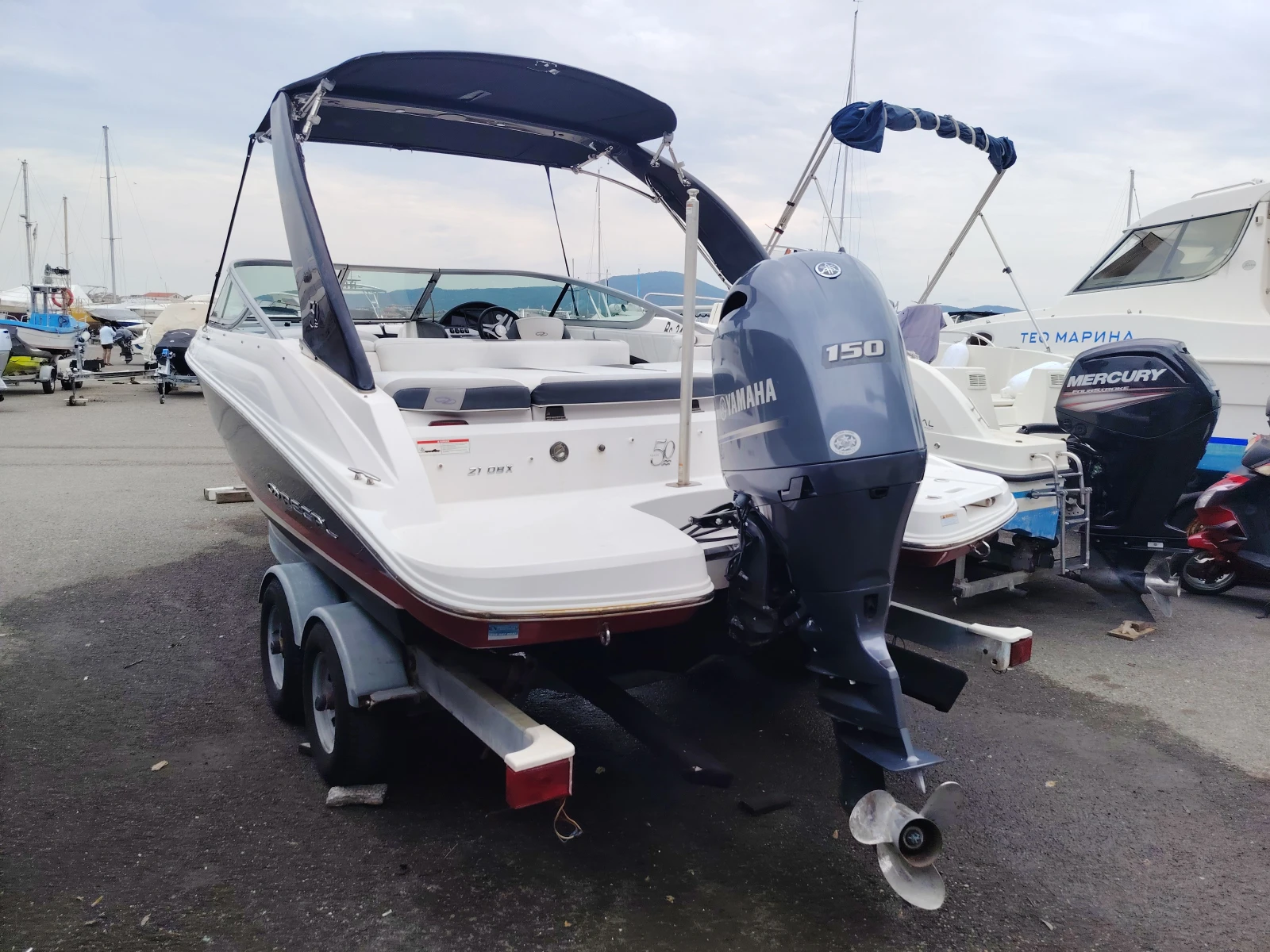 Моторна яхта Regal 21 OBX - изображение 8
