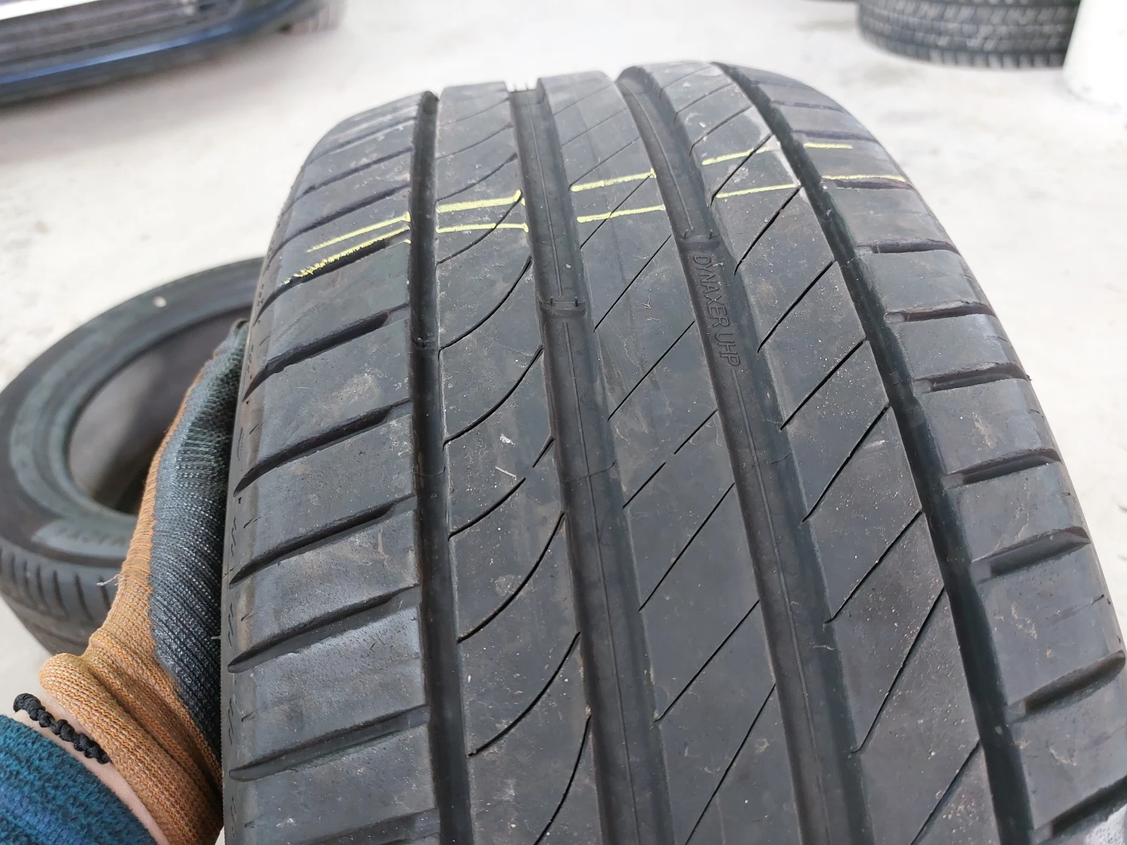 ���� 245/45R18 | Mobile.bg � ����������� 2