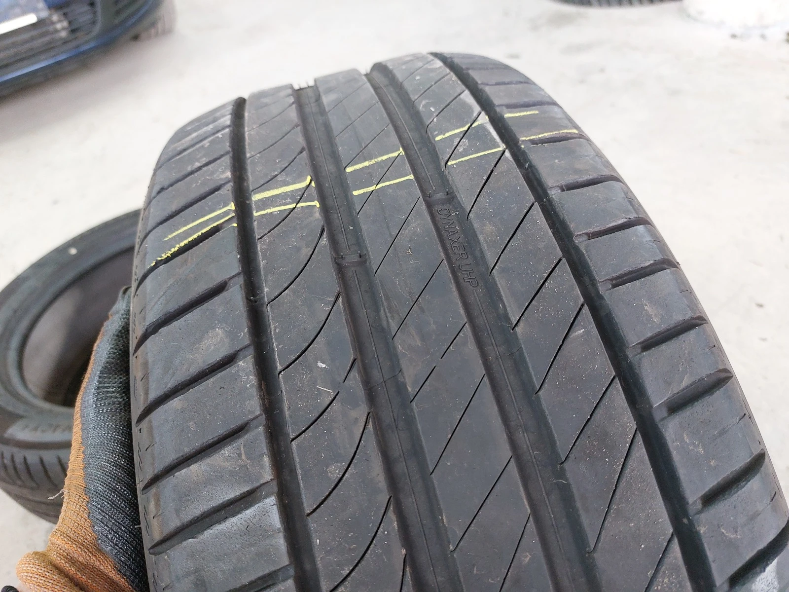 ���� 245/45R18 | Mobile.bg � ����������� 1
