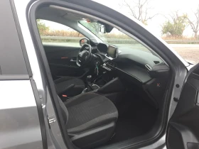 Peugeot 208 1.2 VTI, снимка 9