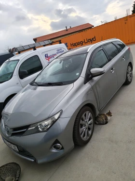 Toyota Auris Комби, снимка 3